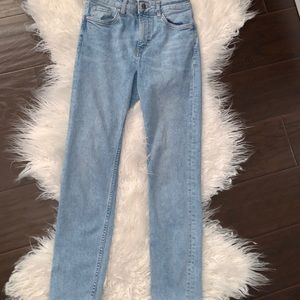 H&M Light Bleach Washed Mom Jeans